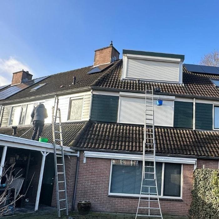 Dakgoot schoonmaken en Dakgoot reparatie in Landsmeer